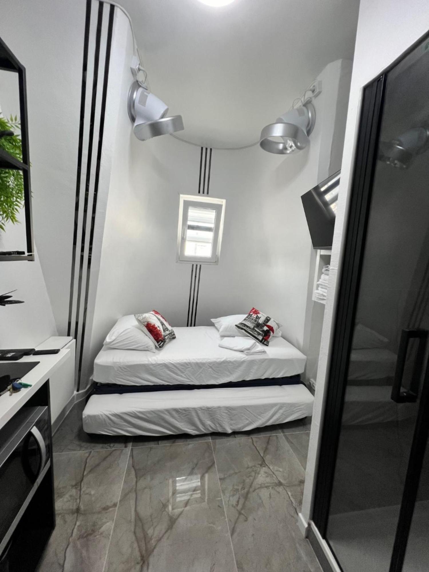 Paris Bastille Bercy Gare De Lyon Chambre Climatisee 9M2 Ideal 1 Pers ,Max 2 Pers Exterior foto